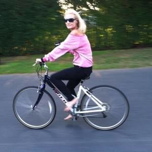 Meet your Posher, Sharon